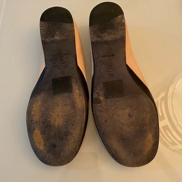 CHANEL flats, pale pink with black toes. Cut low. Very soft. Great condition - Picture 3 of 4